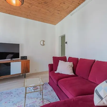 Cosy Duplex Nearby Centre Of For 6 Apartment